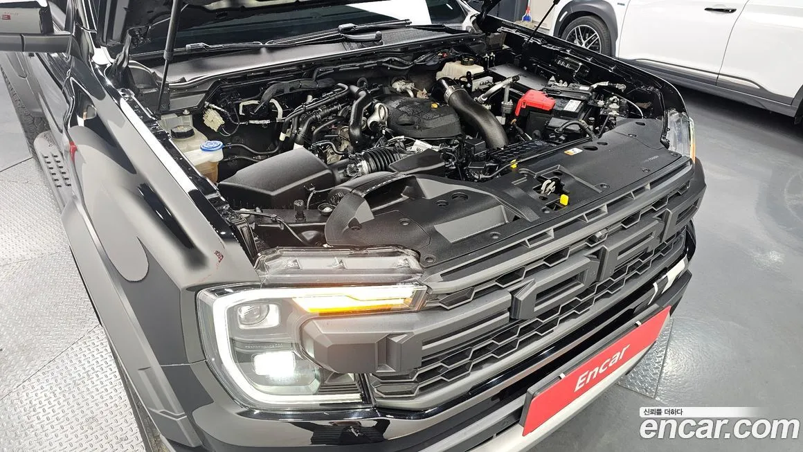 Ford Ranger — фото 10