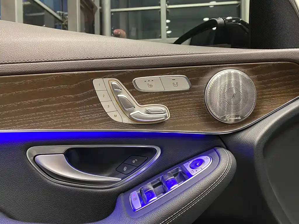 Mercedes-Benz GLC 2022 из CN, фото 2