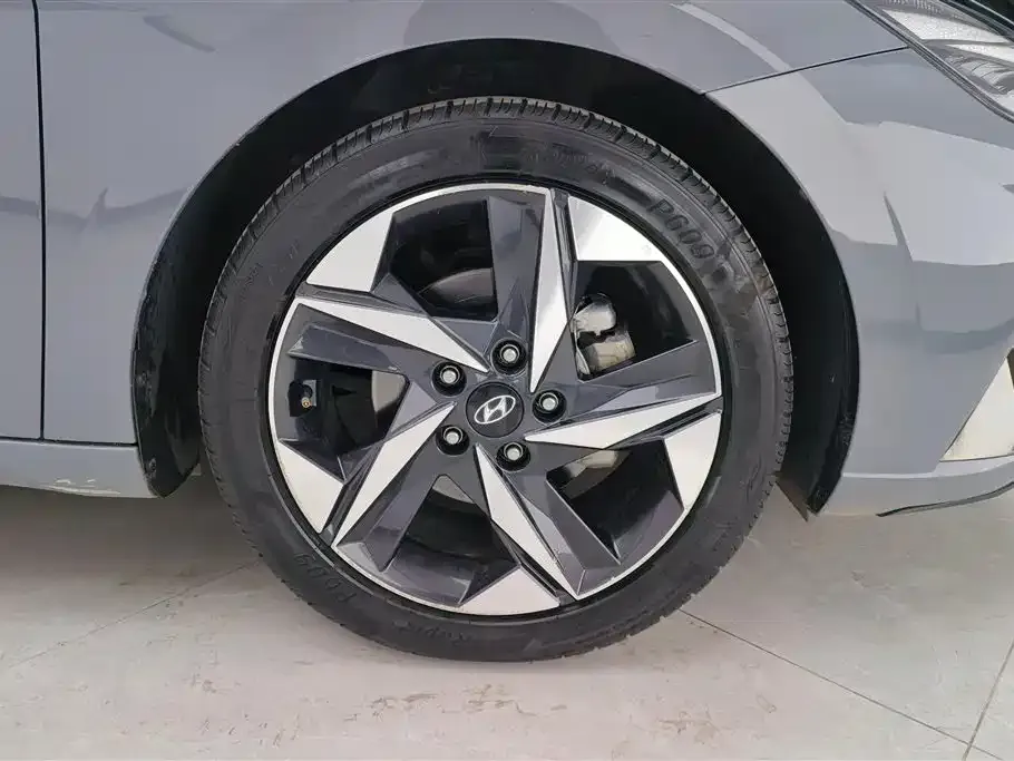 Hyundai Elantra 2021 из CN, фото 2