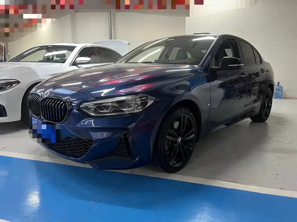BMW 1 Series — фото 1