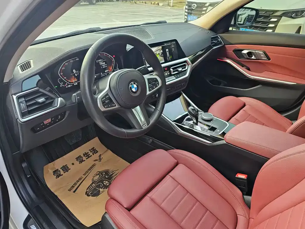 BMW 3 Series 2021 из CN, фото 8