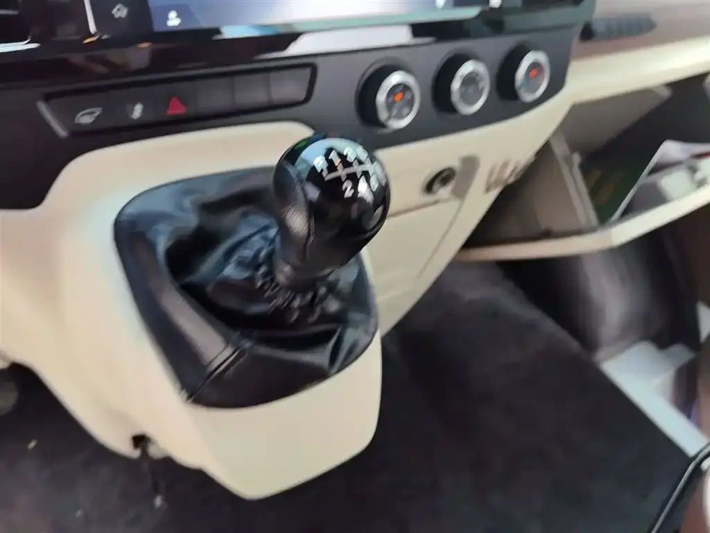 Ford Transit Custom 2022 из CN, фото 2