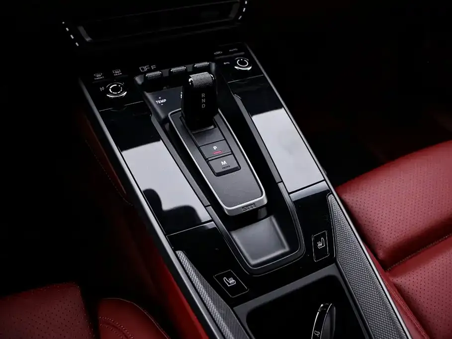 Porsche 911 2021 из CN, фото 9
