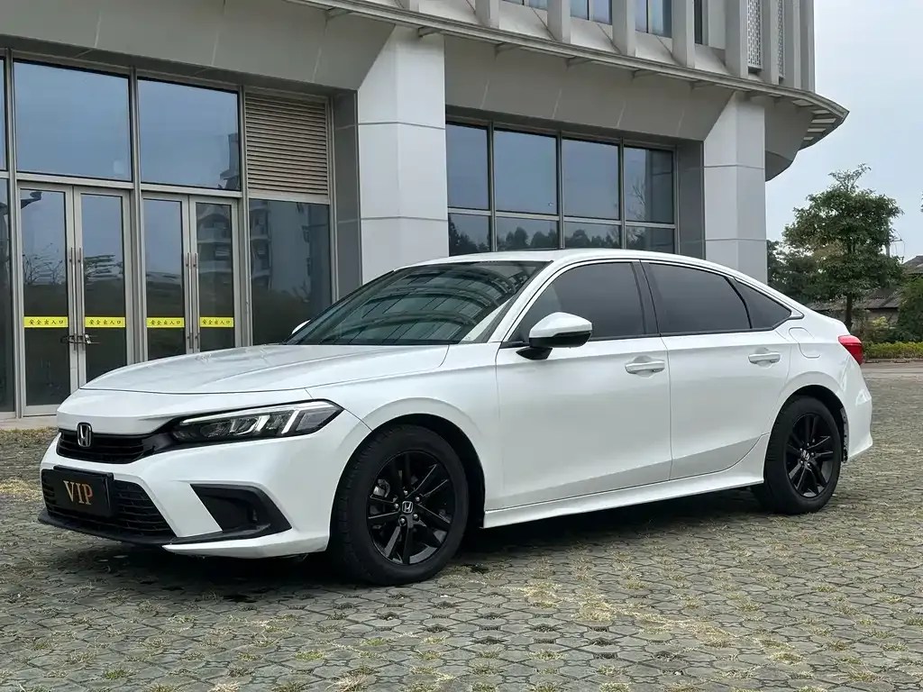 Honda Civic — фото 1
