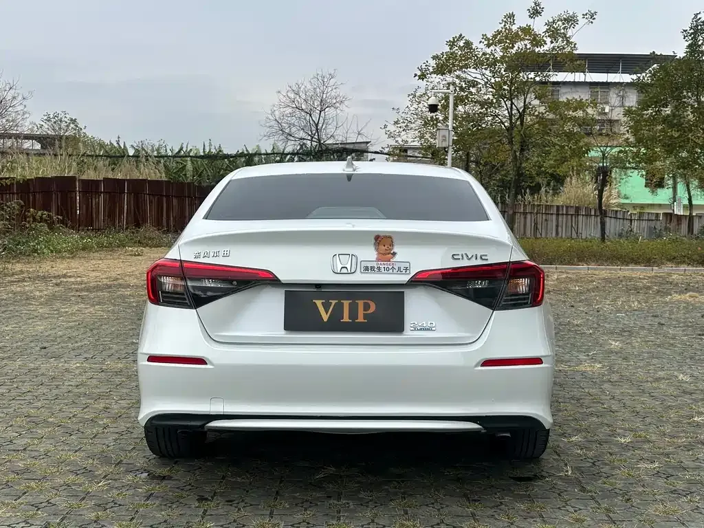 Honda Civic — фото 4