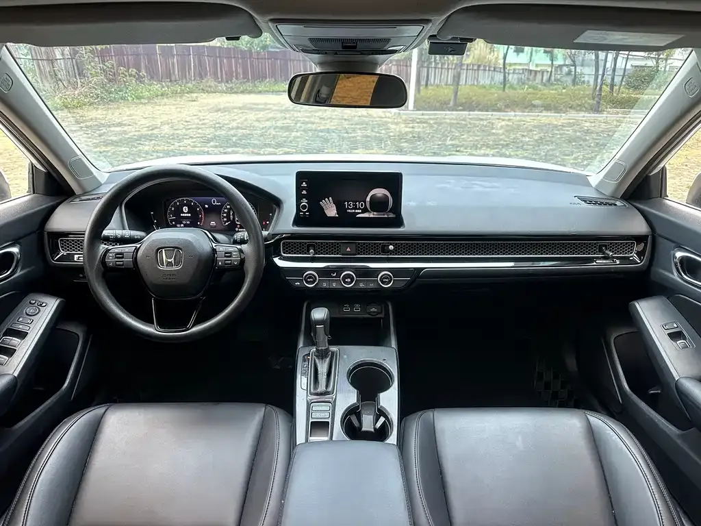 Honda Civic — фото 10