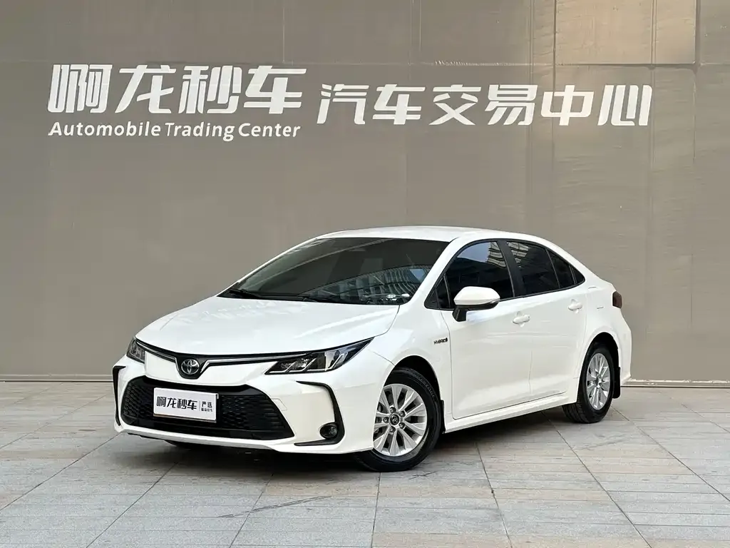 Toyota Corolla 2024 из CN, фото 1