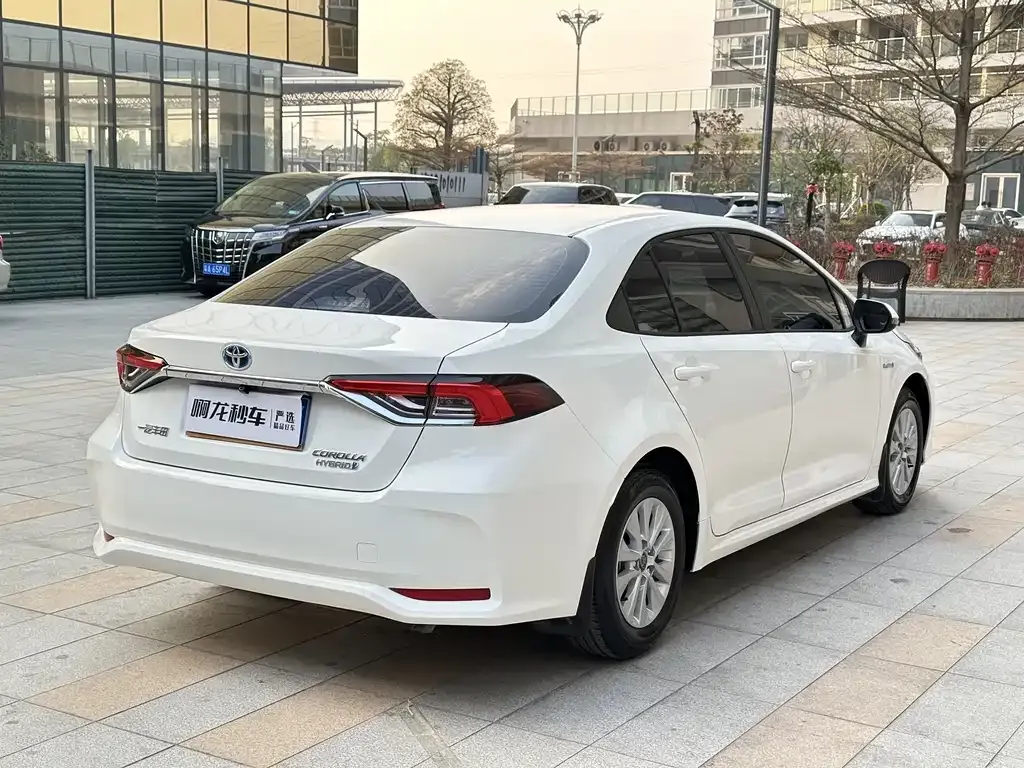 Toyota Corolla 2024 из CN, фото 6