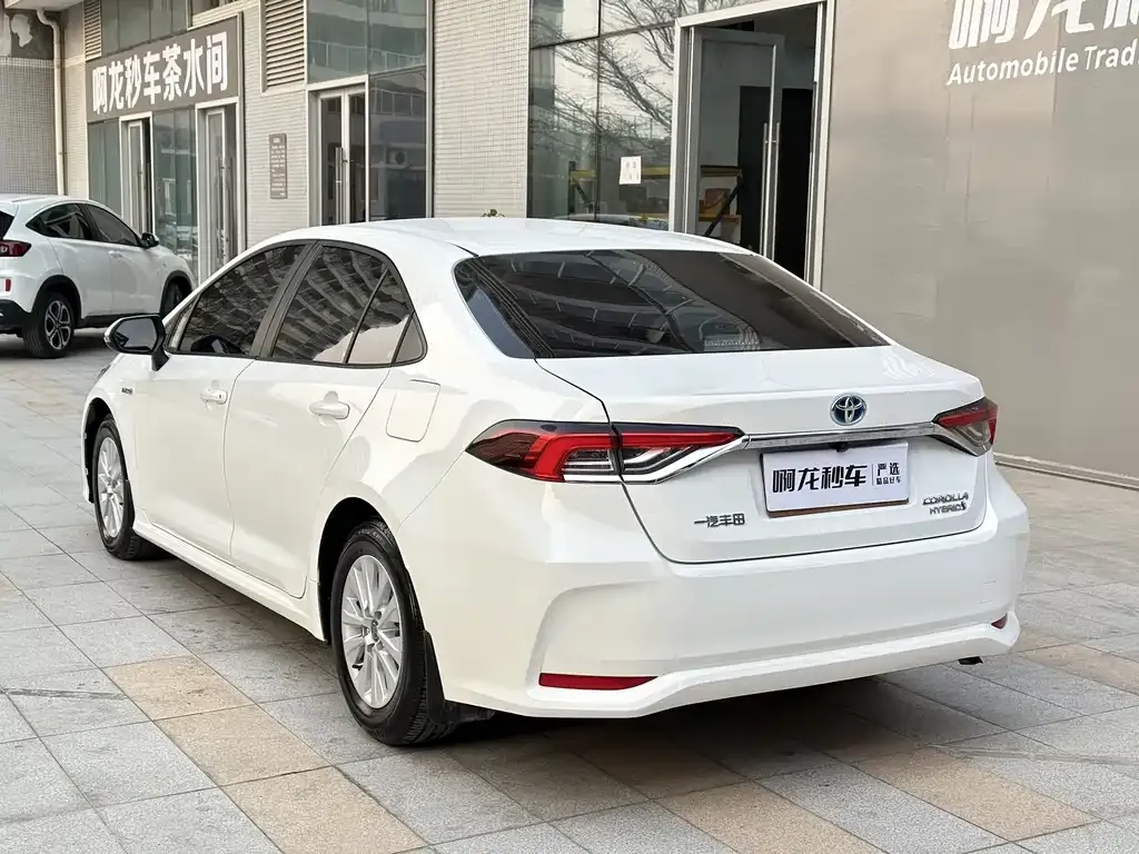 Toyota Corolla 2024 из CN, фото 8
