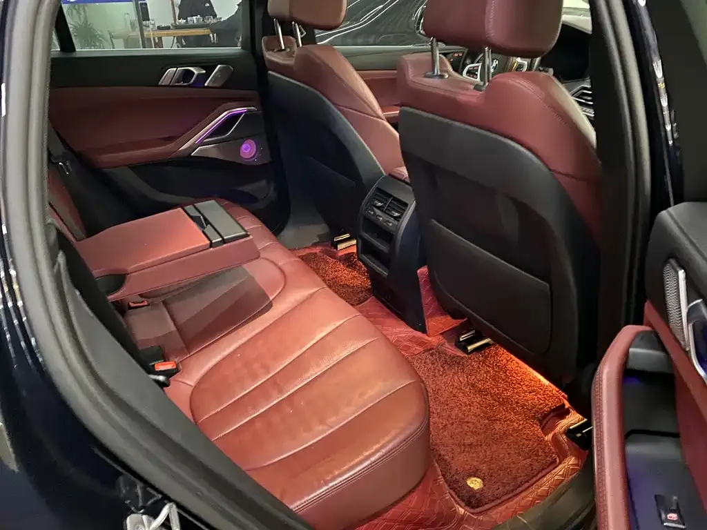 BMW X6 2021 из CN, фото 8