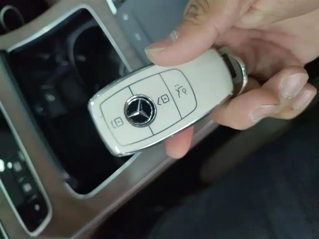 Mercedes-Benz E-Class 2021 из CN, фото 2