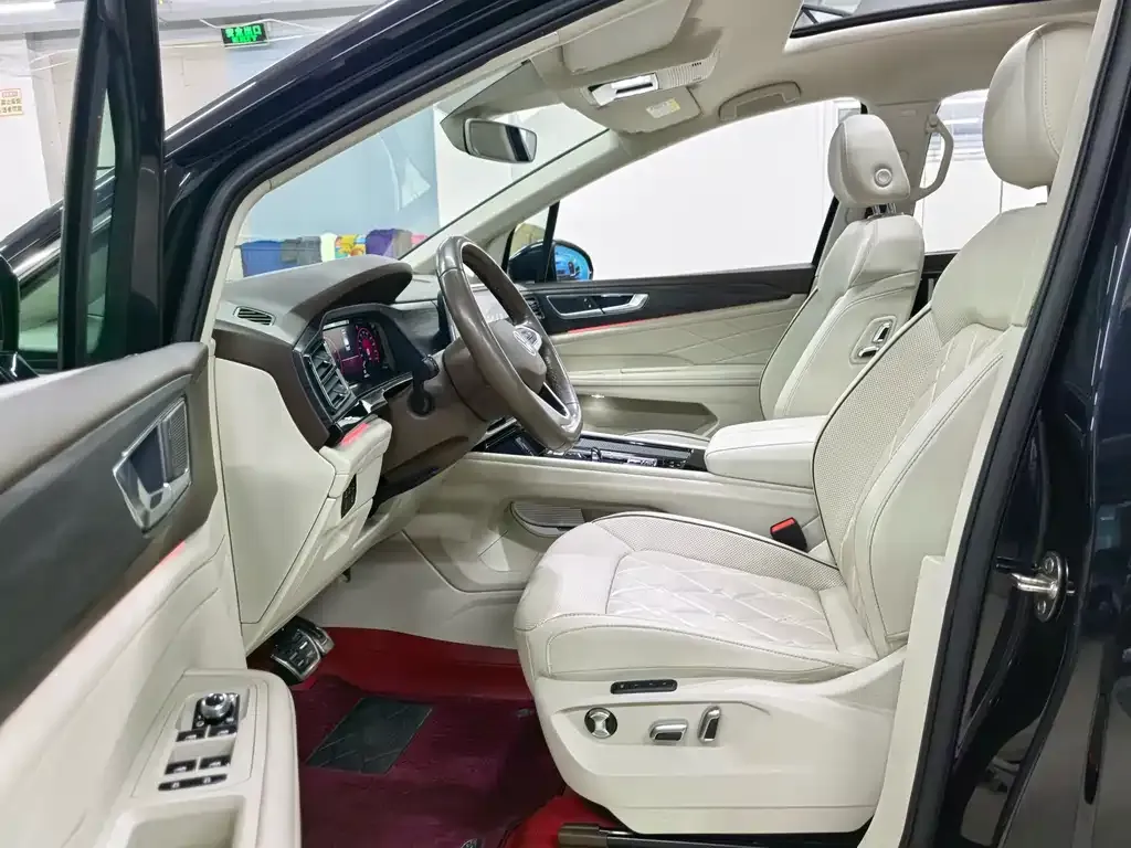 Volkswagen Viloran 2022 из CN, фото 6