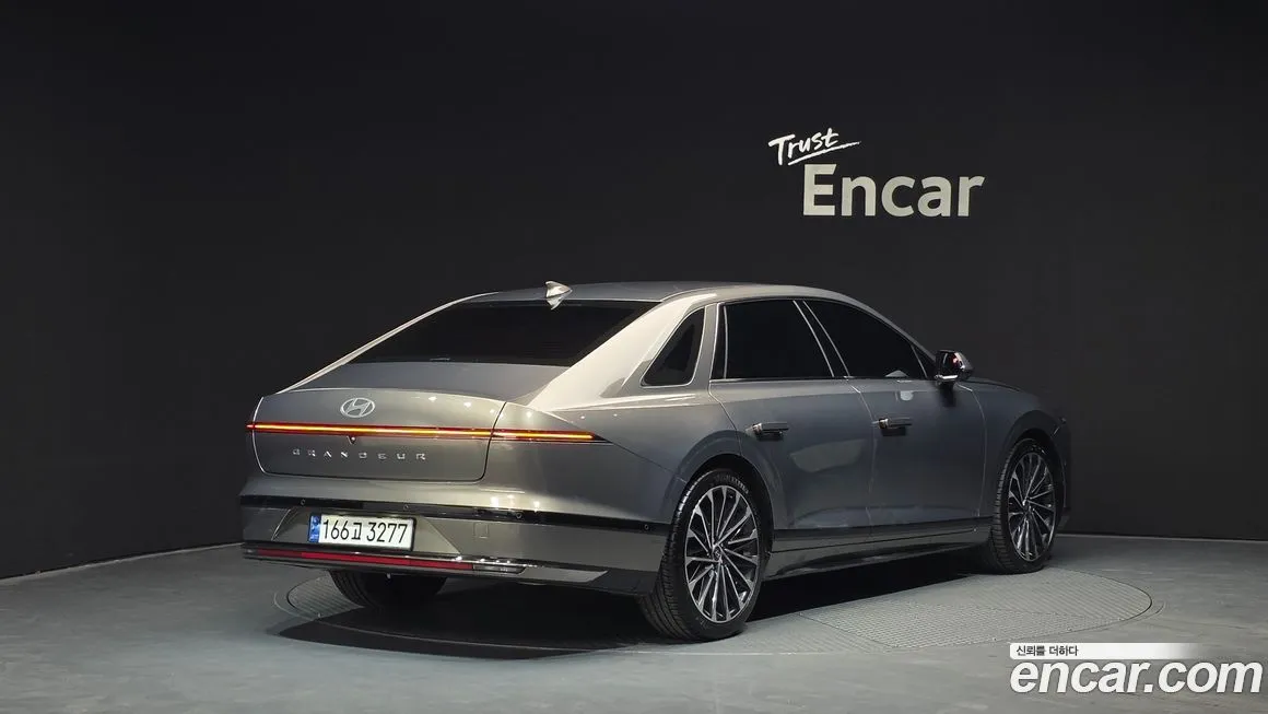Hyundai Grandeur 2023 из KR, фото 2