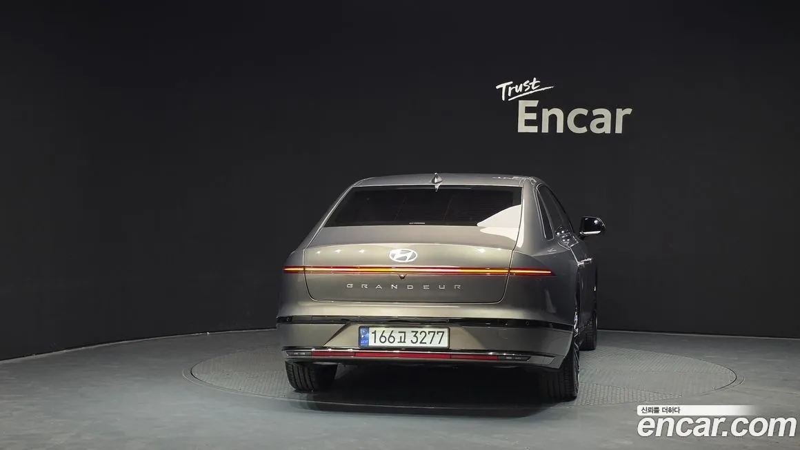 Hyundai Grandeur 2023 из KR, фото 4