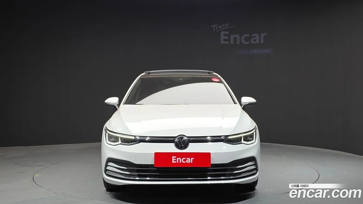 Volkswagen Golf 2024 из KR, фото 3
