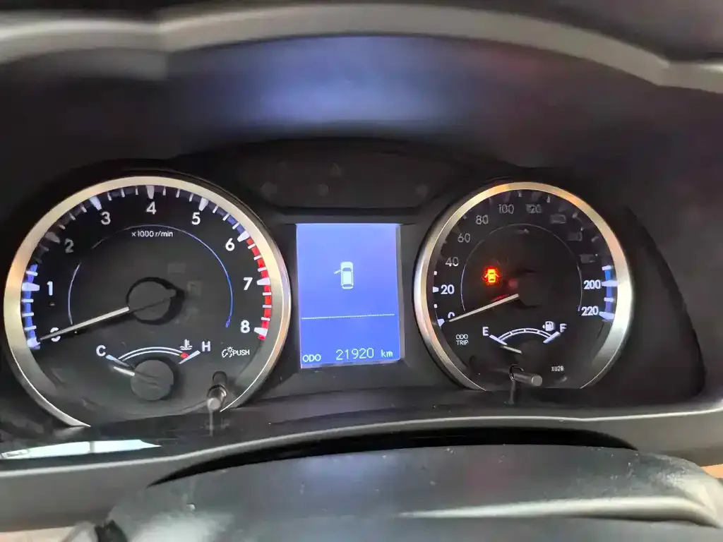Toyota Highlander 2021 из CN, фото 2