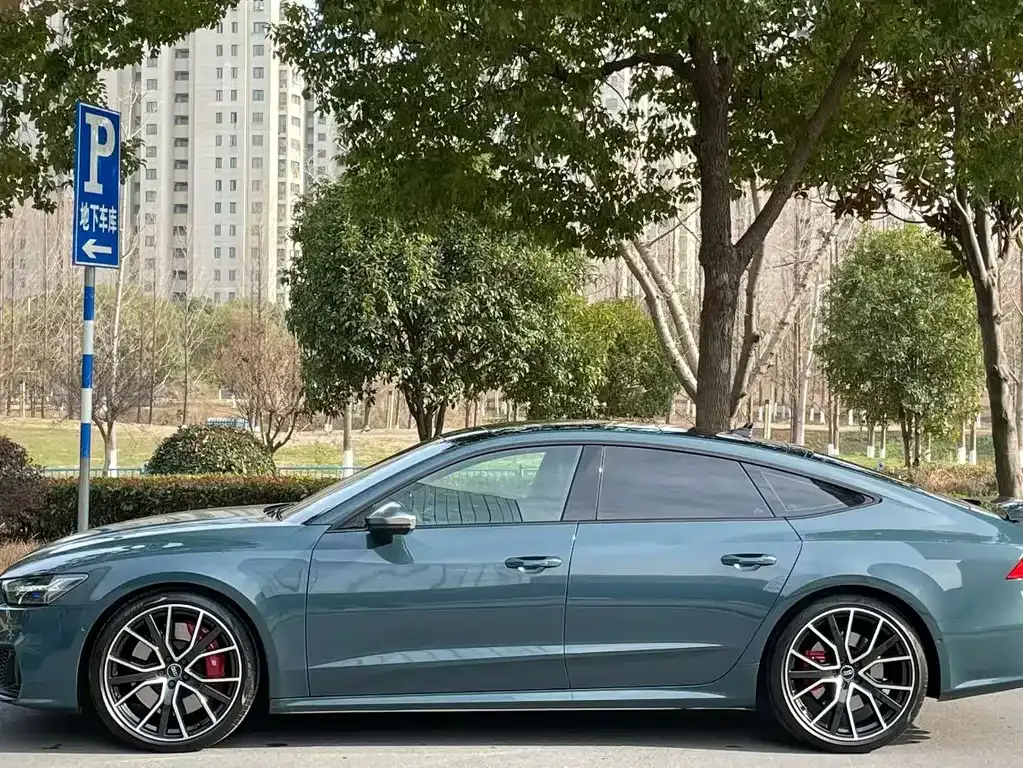 Audi S7 2021 из CN, фото 9