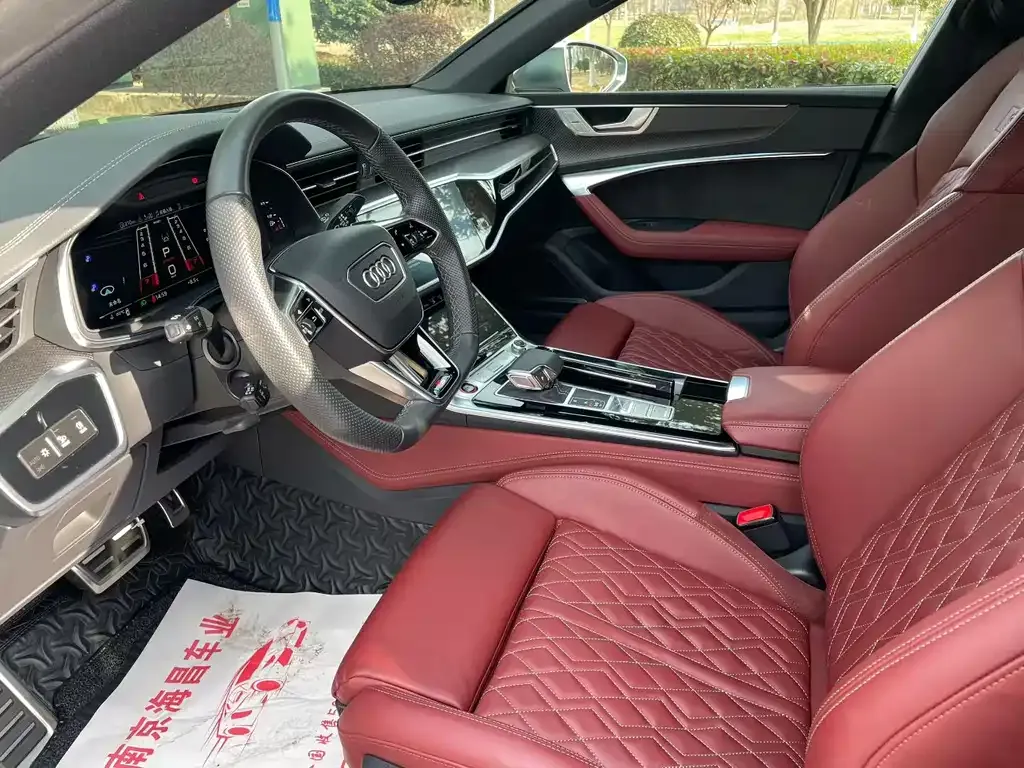 Audi S7 2021 из CN, фото 4