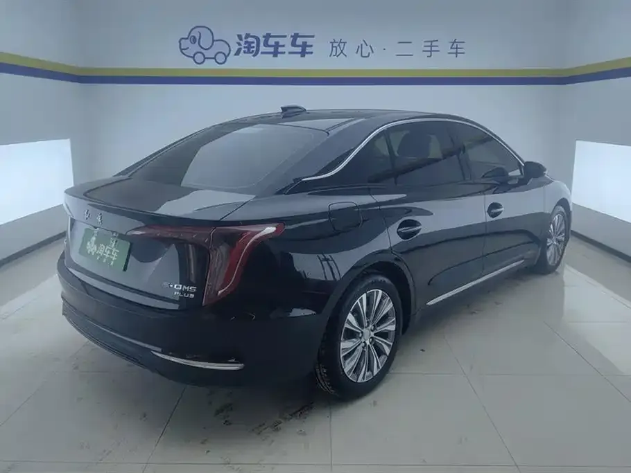 Hongqi E-QM5 2024 из CN, фото 6