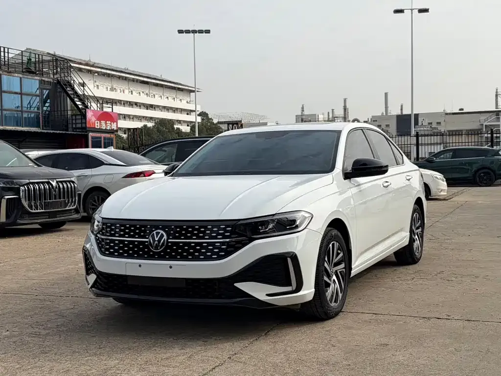 Volkswagen Lavida 2022 из CN, фото 1