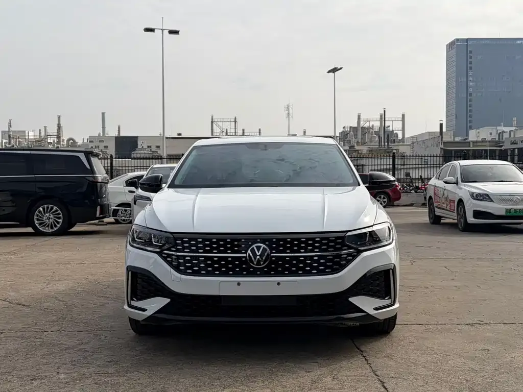Volkswagen Lavida 2022 из CN, фото 10
