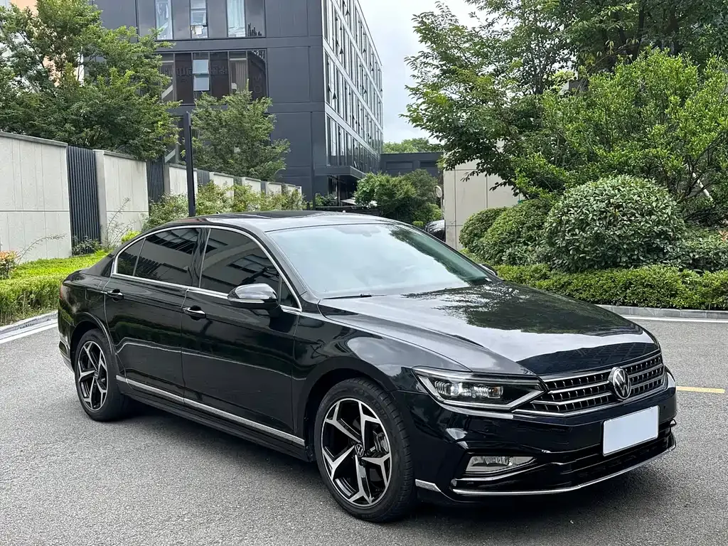 Volkswagen Magotan 2023 из CN, фото 9