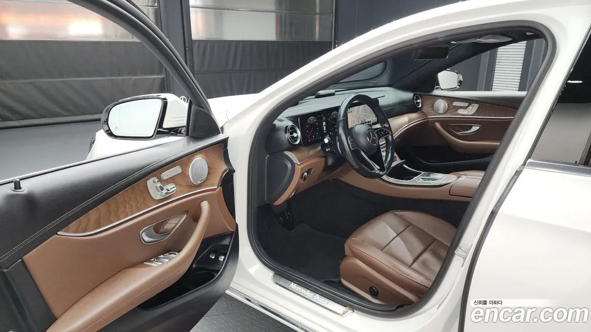 Mercedes-Benz E-Class 2021 из KR, фото 10