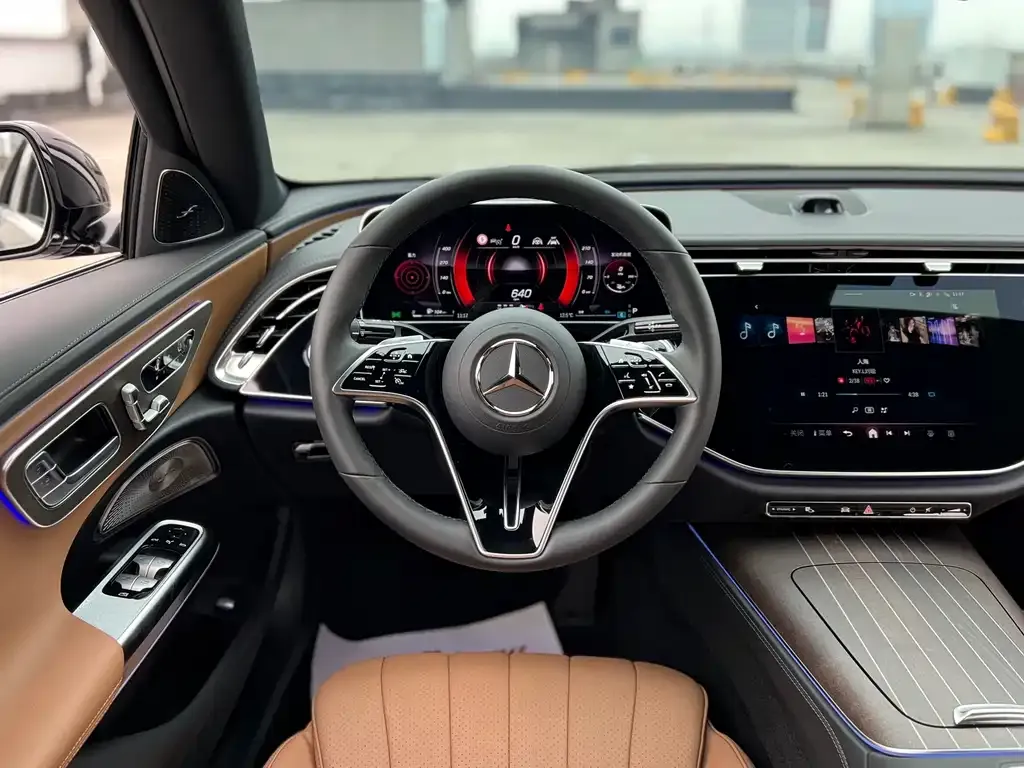 Mercedes-Benz E-Class 2024 из CN, фото 5