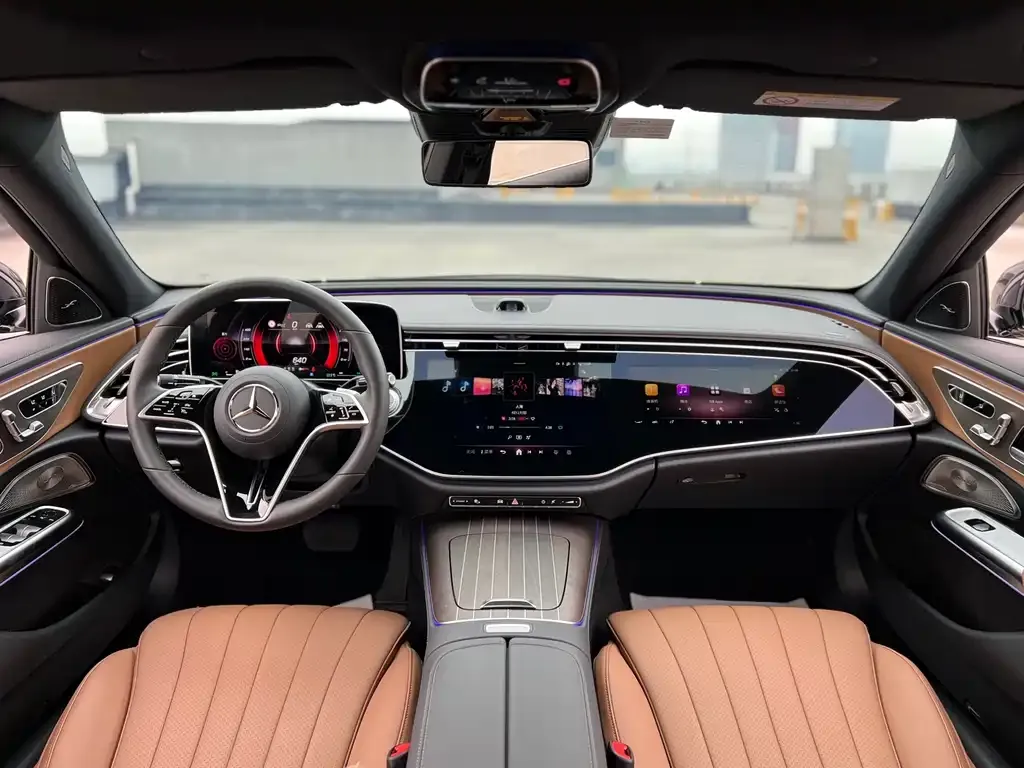 Mercedes-Benz E-Class 2024 из CN, фото 8
