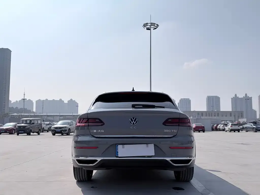 Volkswagen CC — фото 2