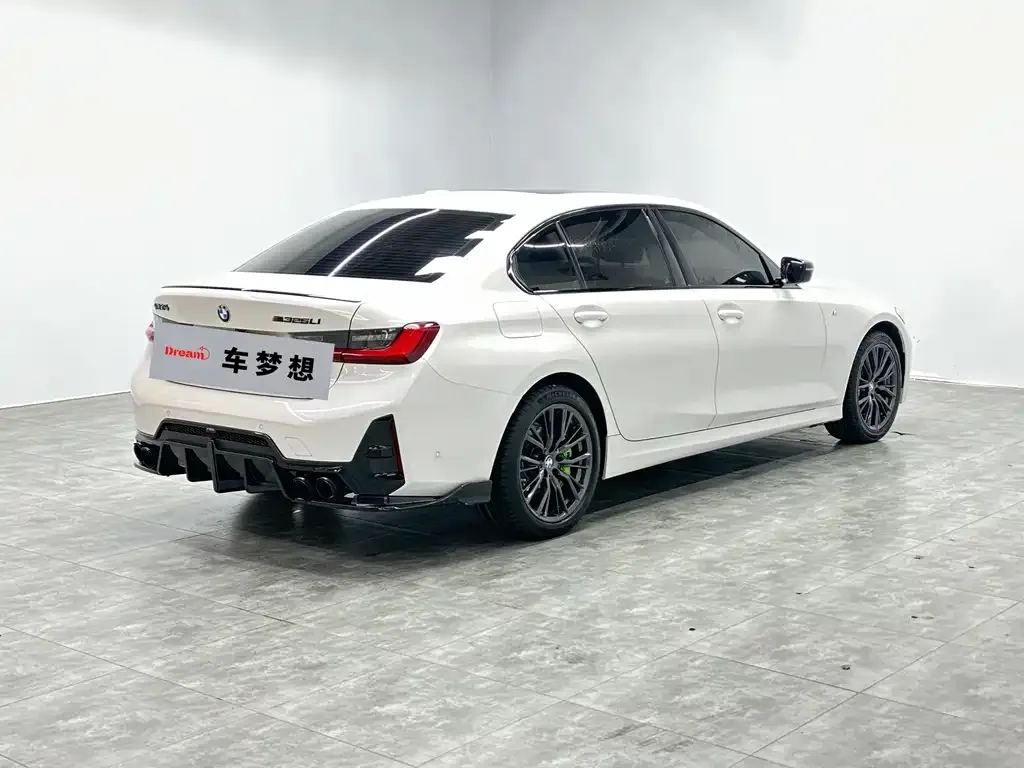 BMW 3 Series 2023 из CN, фото 5