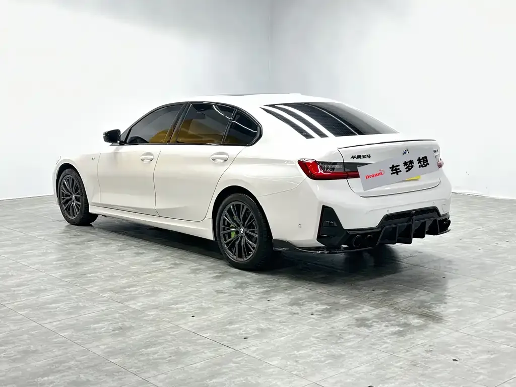 BMW 3 Series 2023 из CN, фото 8