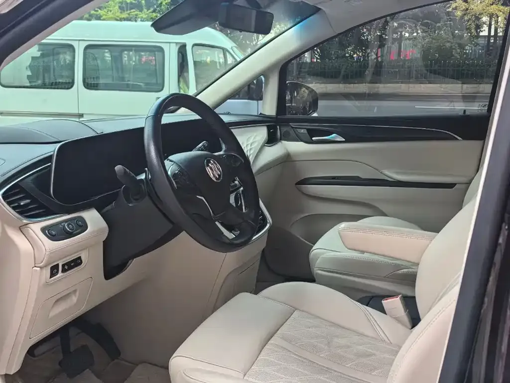 Buick GL8 2021 из CN, фото 5