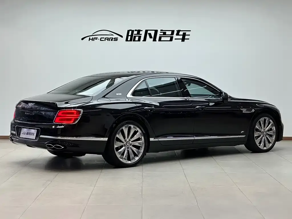 Bentley Flying Spur 2021 из CN, фото 2