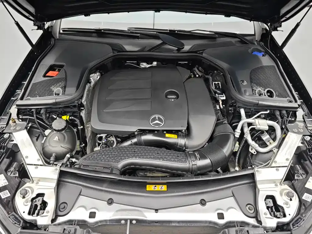 Mercedes-Benz E-Class (Import) — фото 10