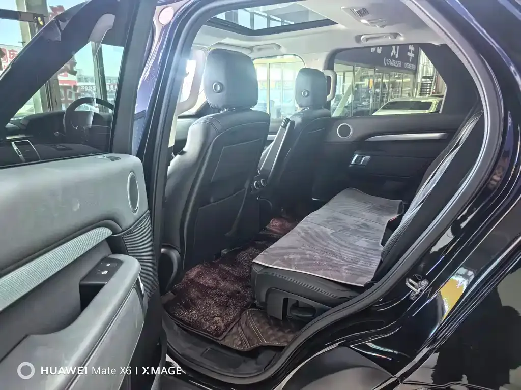 Land Rover Discovery 2021 из CN, фото 10