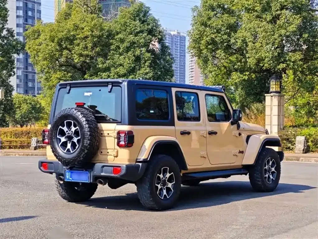 Jeep Wrangler 2022 из CN, фото 6