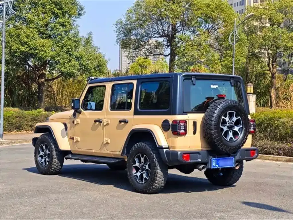 Jeep Wrangler 2022 из CN, фото 3