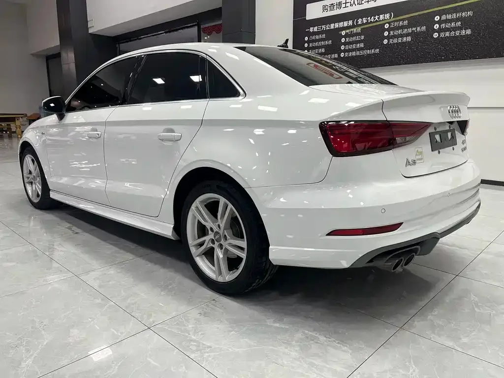 Audi A3 2021 из CN, фото 3