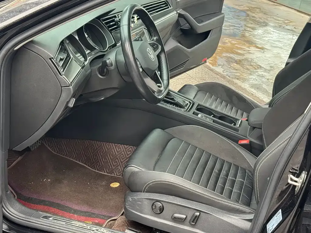 Volkswagen Magotan 2021 из CN, фото 4