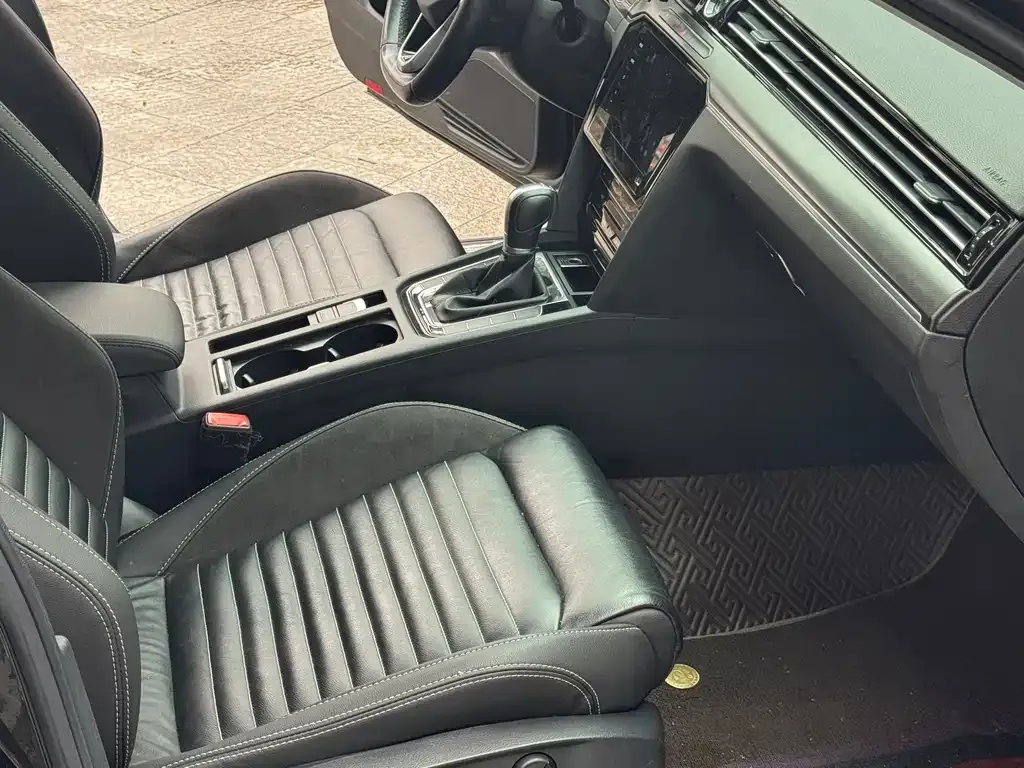 Volkswagen Magotan 2021 из CN, фото 5