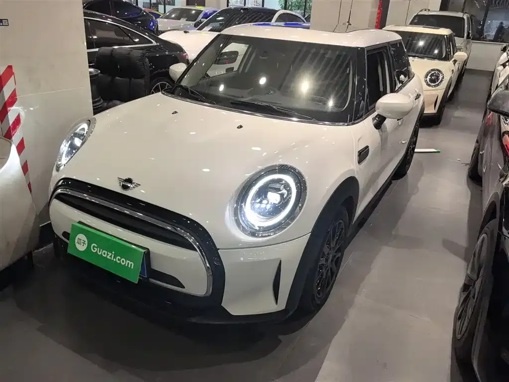 MINI Cooper (3-door) 2024 из CN, фото 9