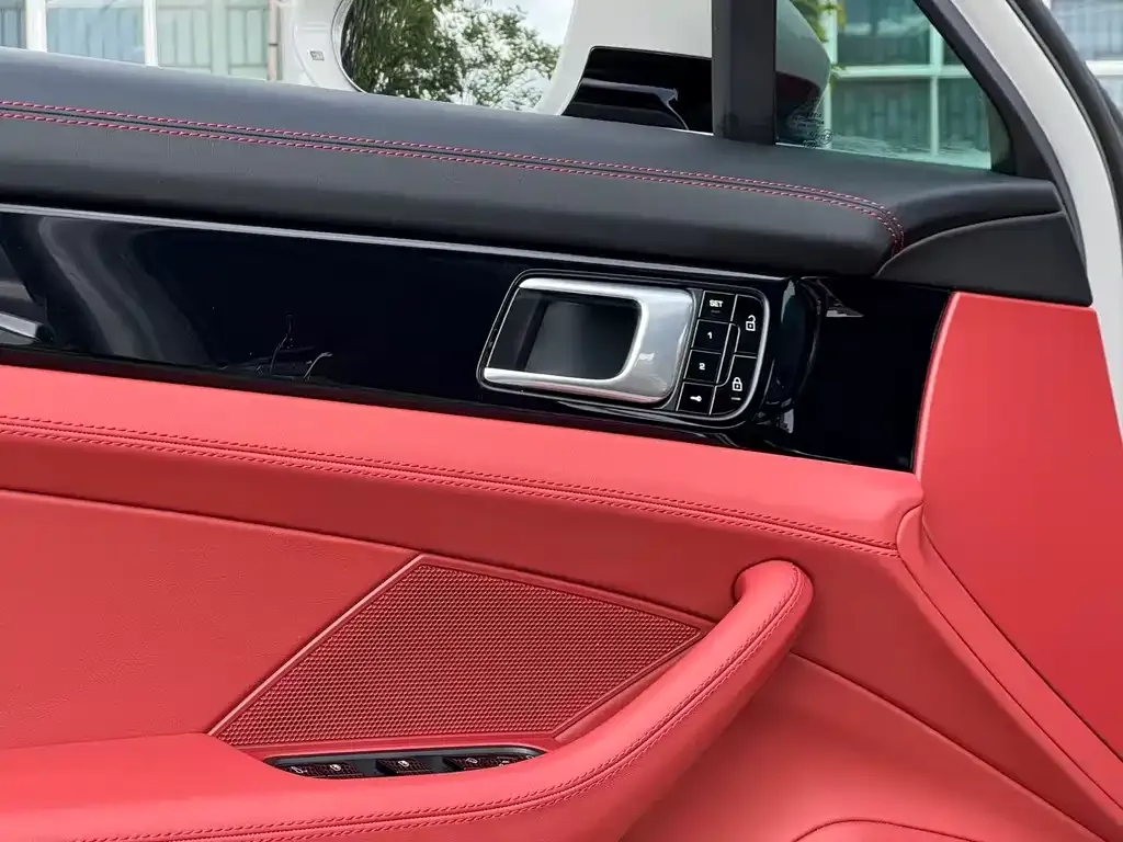 Porsche Panamera 2021 из CN, фото 3