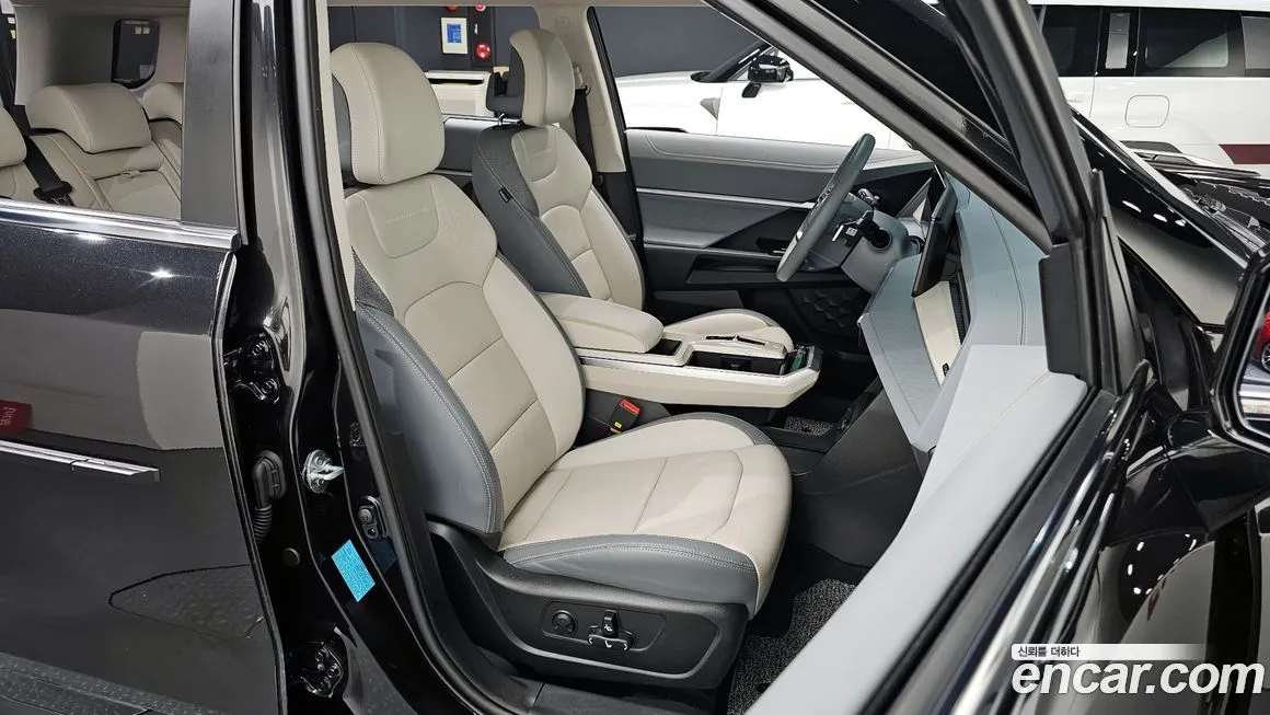 KG Mobility (Ssangyong) Torres 2024 из KR, фото 9