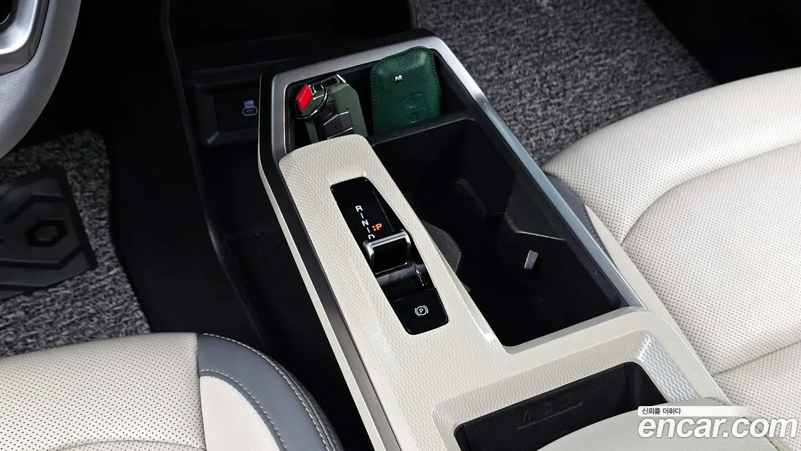 KG Mobility (Ssangyong) Torres 2024 из KR, фото 8