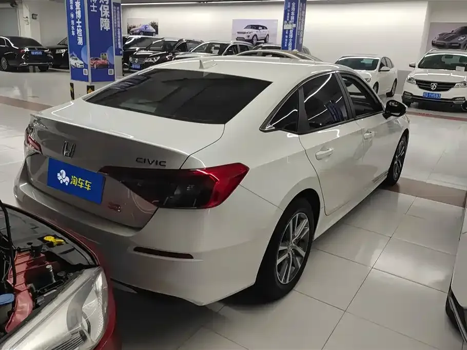 Honda Civic 2024 из CN, фото 9