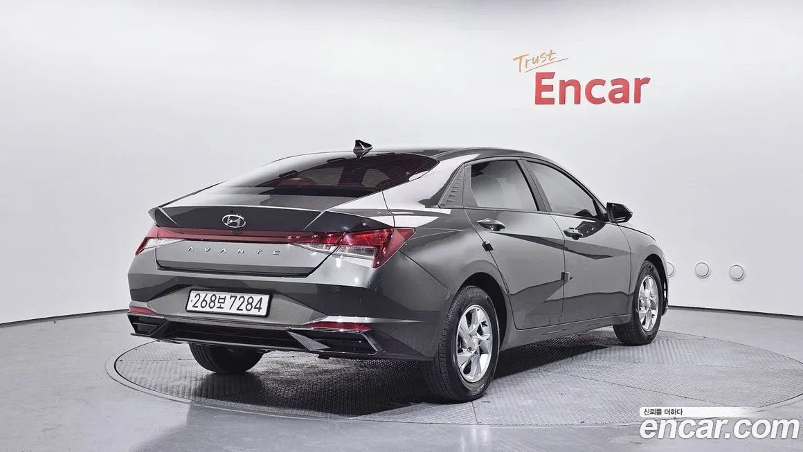 Hyundai AVANTE — фото 2