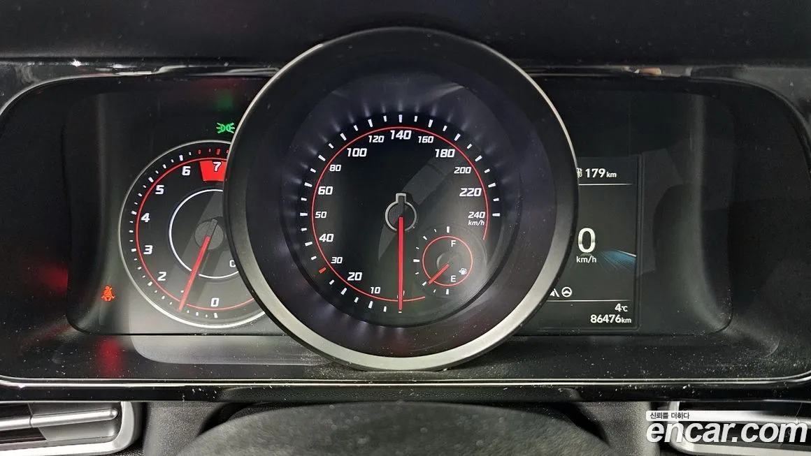 Hyundai AVANTE — фото 9