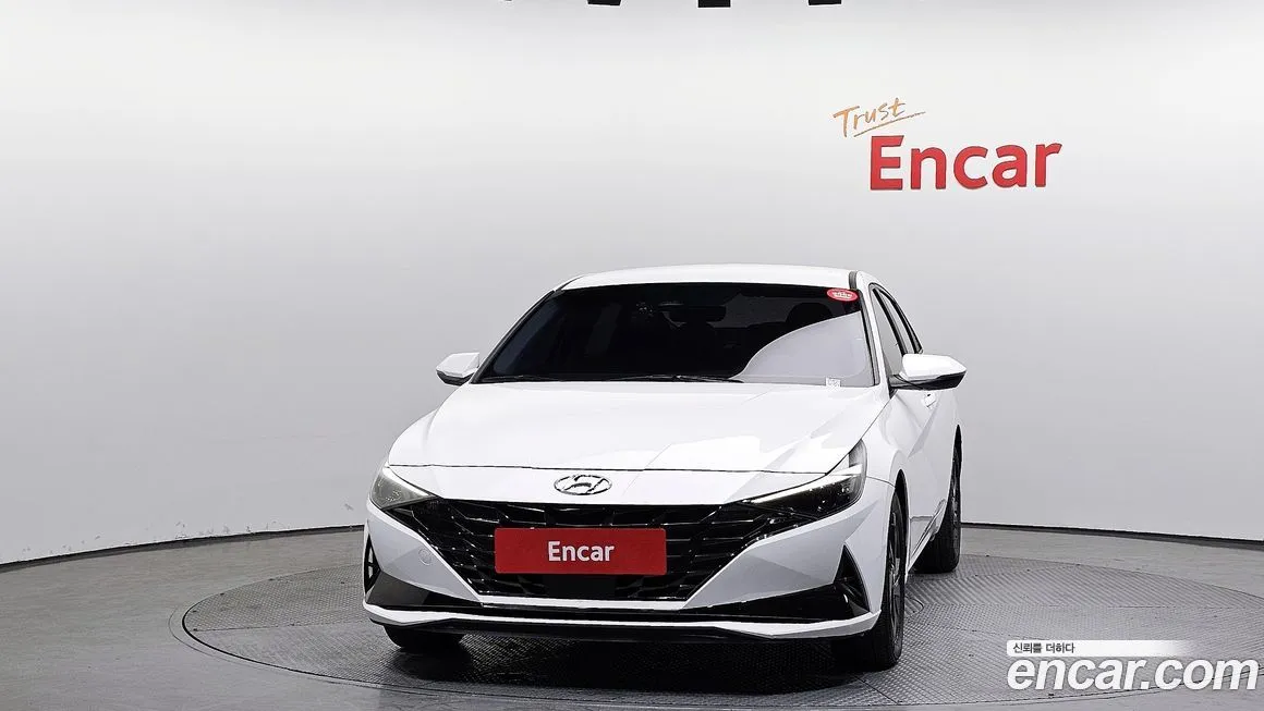 Hyundai AVANTE — фото 2