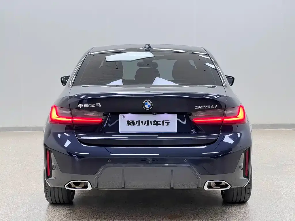 BMW 3 Series 2023 из CN, фото 10